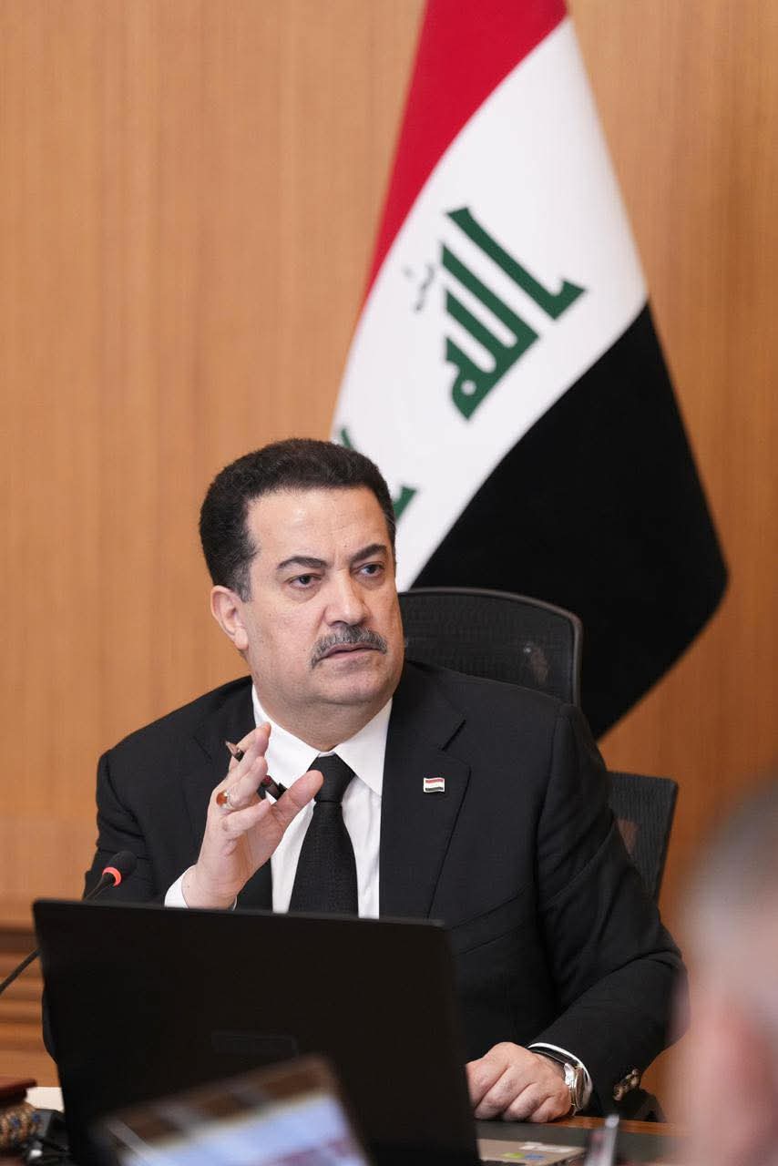 رئيس مجلس الوزراء يهنئ السيد مجتبى الخامنئي بانتخابه مرشدا أعلى للجمهورية الإسلامية الإيرانية ويجدد تضامن العراق